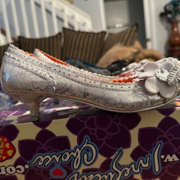 Design Asylum low heel ladies shoes - Picture 3 of 3